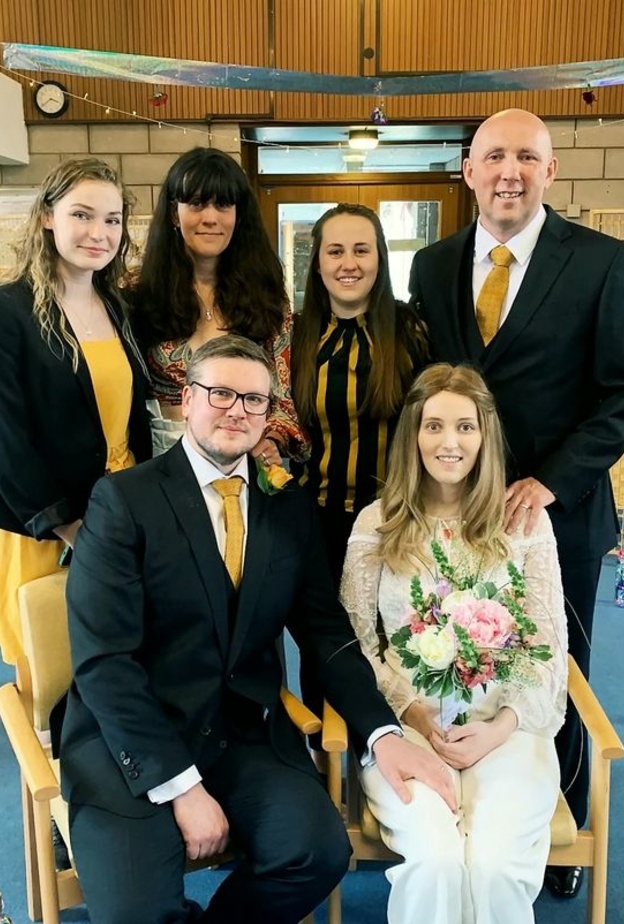 ساهم المستشفى في تحقيق حلم العروس باقامة حفل الزفاف