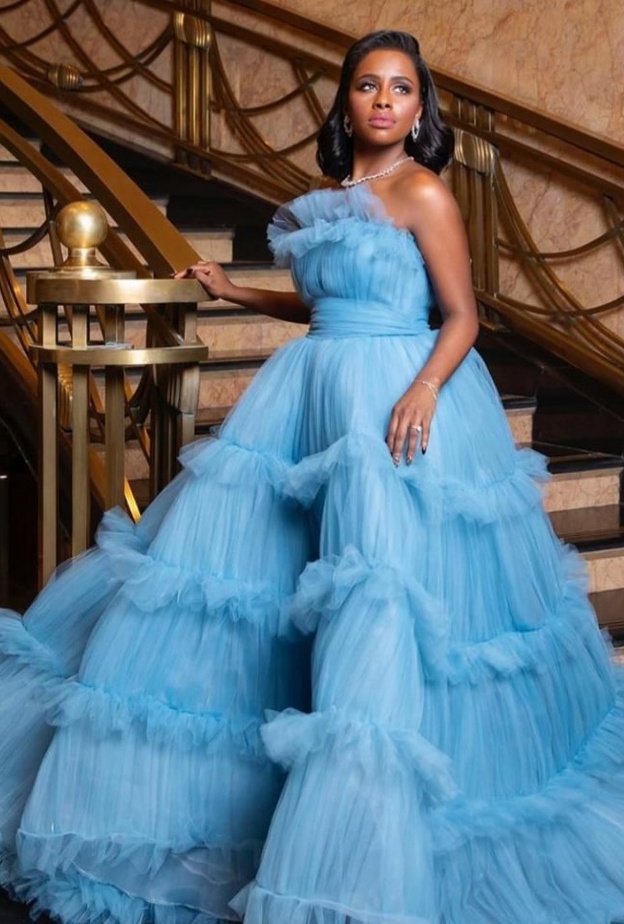 داليا مبارك بفستان من lefashion