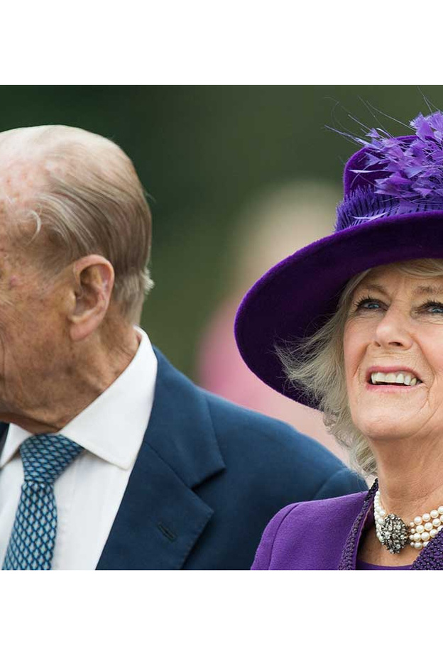 مراسم نقل مهام الأمير فيليب في فرقة البنادق إلى كاميلا دوقة كورنوال