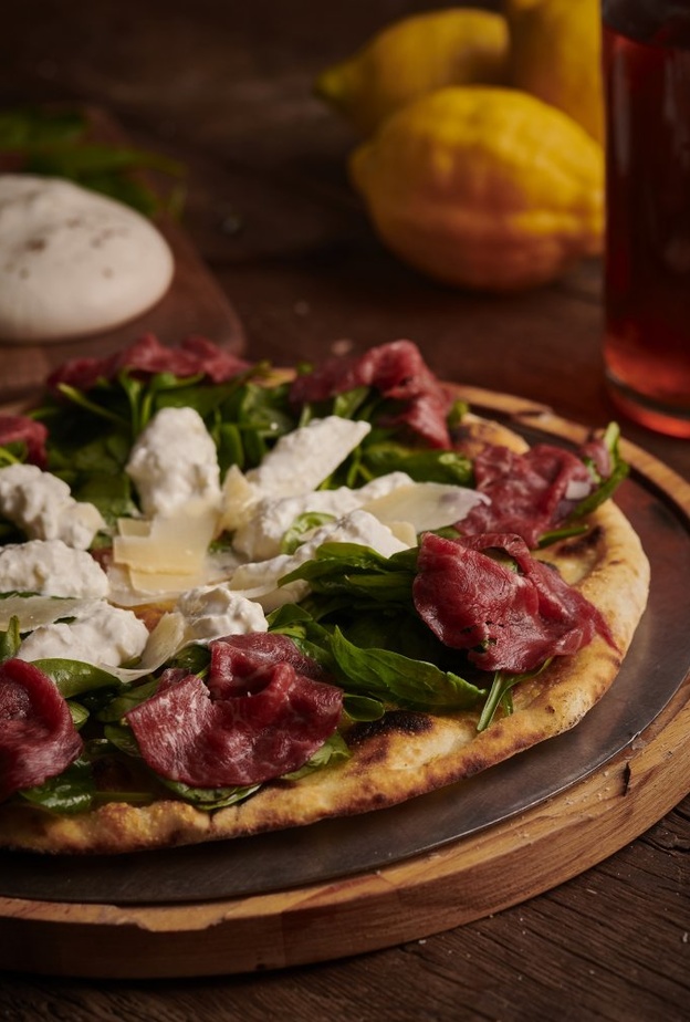 جانب من أصناف مطعم لويجيا