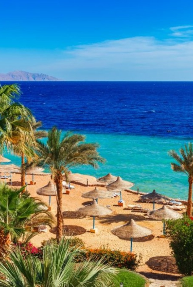 شاطئ الغردقة الساحر