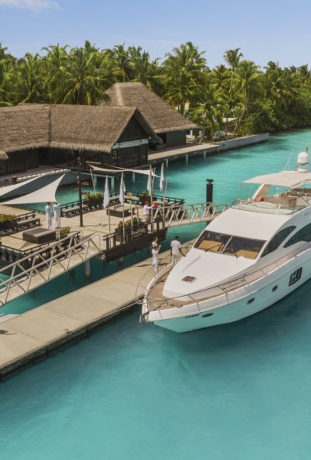 عروض العيد من منتجعات دبي والمالديف