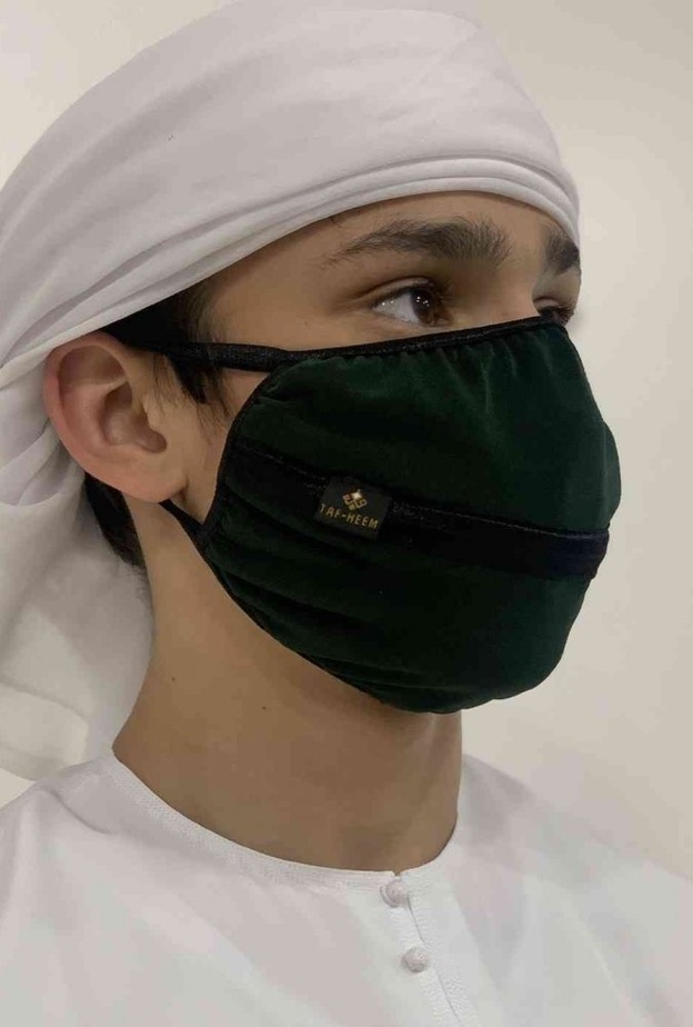 كمامات مستدامة وصديقة للبيئة مصنوعة في الإمارات للوقاية من البكتيريا والفيروسات