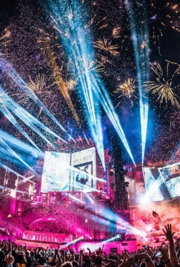 عرض الفعالية الموسيقية "تومورولاند" ضمن مفاجآت صيف دبي 2020