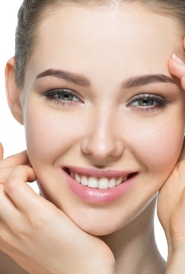 وصفات طبيعية لاستعادة نضارة البشرة في يوم واحد