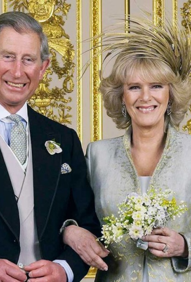 لهذه الأسباب.. لم ترتدي كاميلا باركر التاج الملكي في حفل زفافها؟