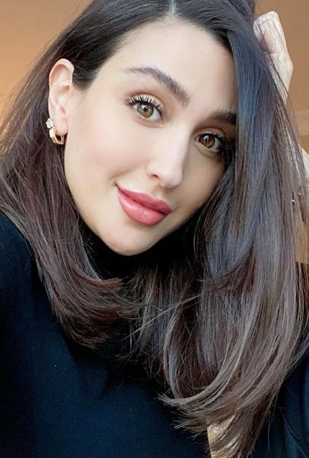 مكياج طبيعي بسيط من وحي جيسي عبدو 