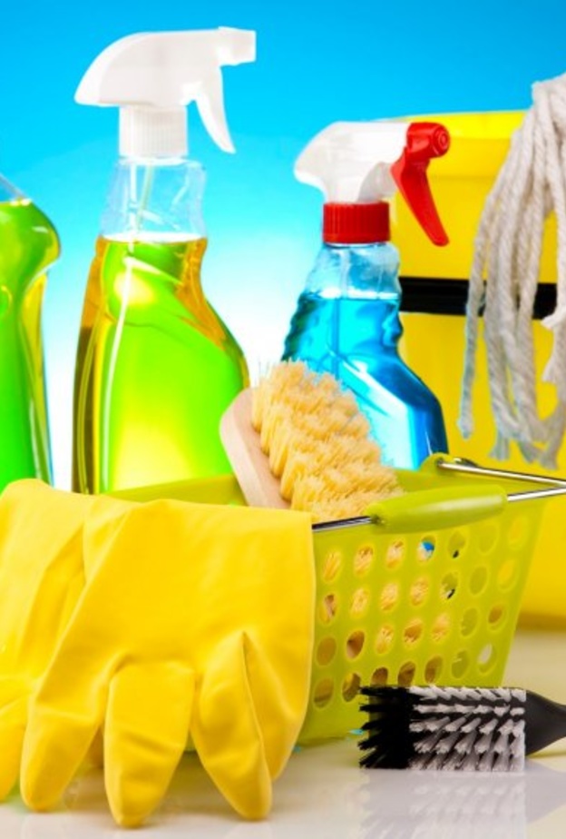 اضرار المنظفات المنزلية على صحة الإنسان