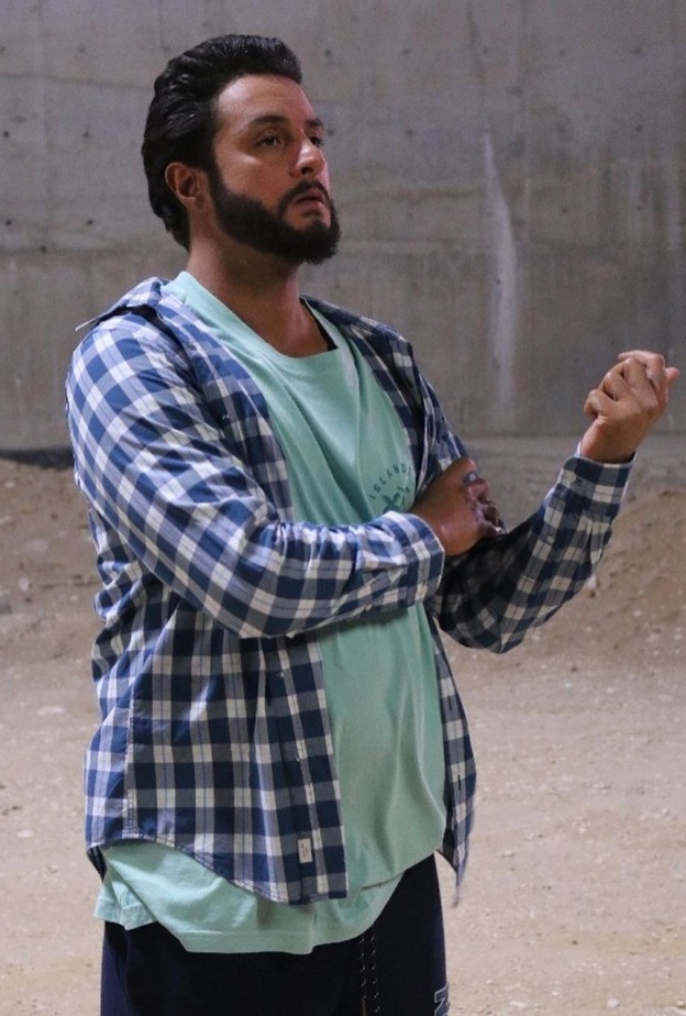 احمد الفيشاوي وهند الحناوي وابنتهما 