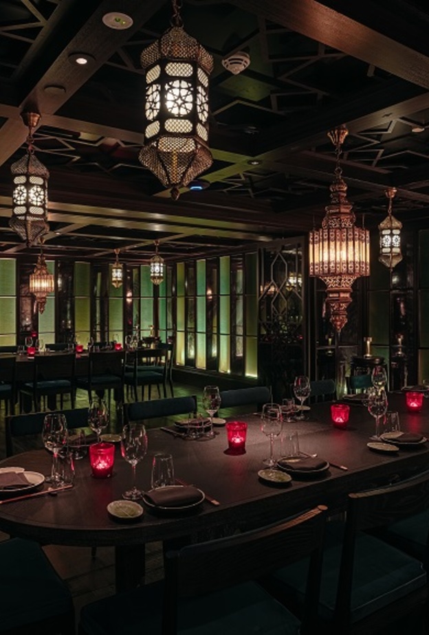 مطعم "هوتونج" يطلق أمسية ريد لانترن الجديدة يوم الأربعاء 