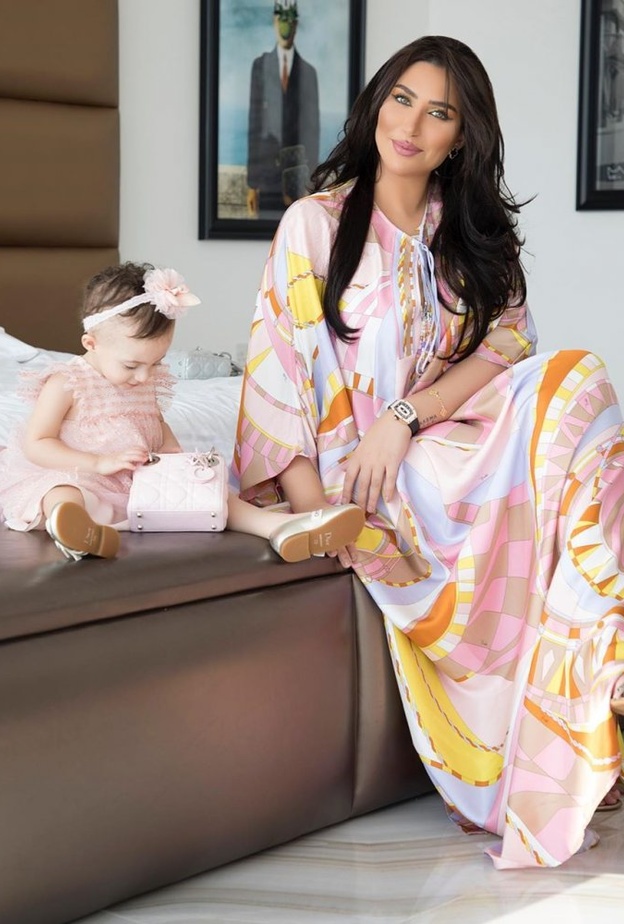 دكتورة خلود