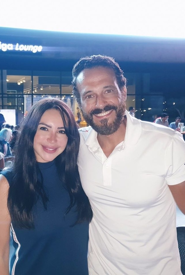 يوسف الشريف وزوجته