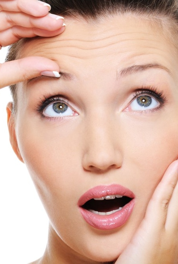  عادات يومية تسبب شيخوخة البشرة احذريها