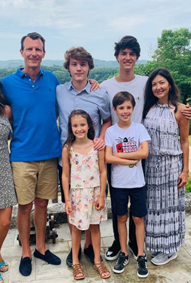 أمير الدنمارك يغادر المستشفى بعد عملية جراحية ناجحة