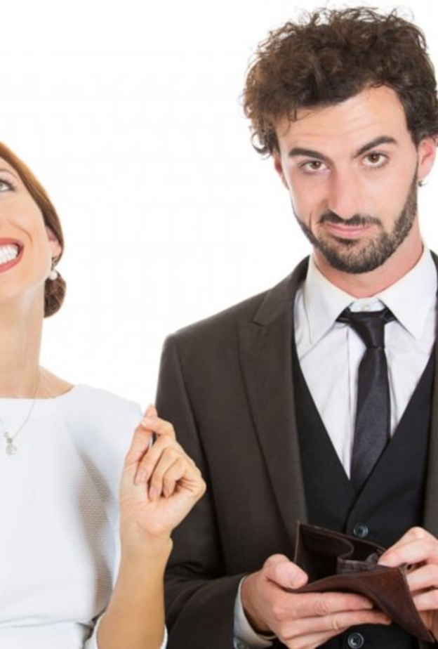  اذا ارتبطت بعريس بخيل يجب تعلم فن التعامل معه