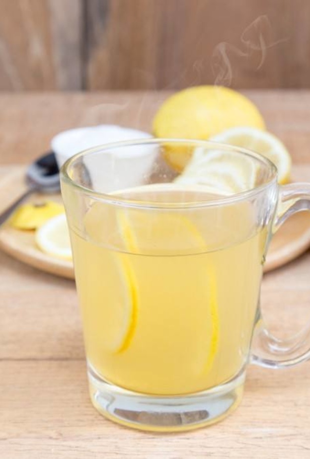  فوائد واضرار الليمون المغلي على المعدة