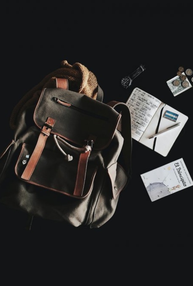  اشياء لا يجب حملها في حقيبة اليد - Cynthia del Río