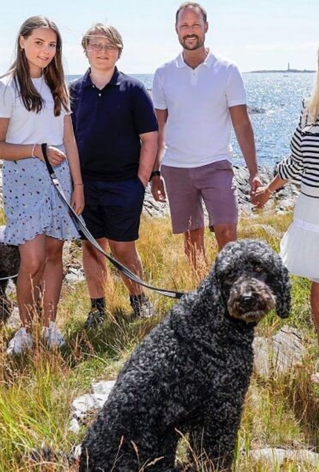 أين تقضي العائلات المالكة الأوروبية أجازتهم الصيفية هذا العام؟