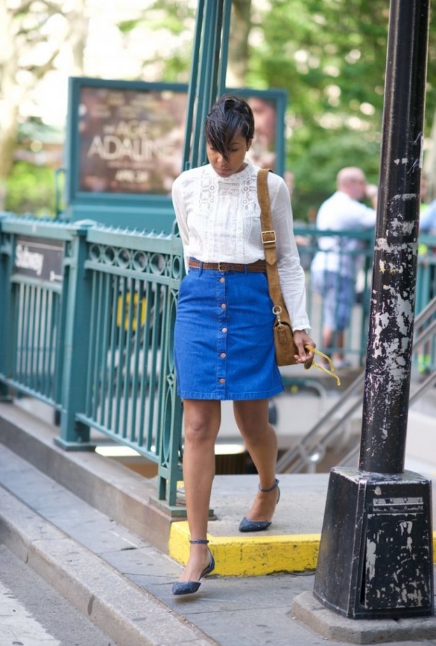 افكار التنورة الدنيم مع القميص الابيض