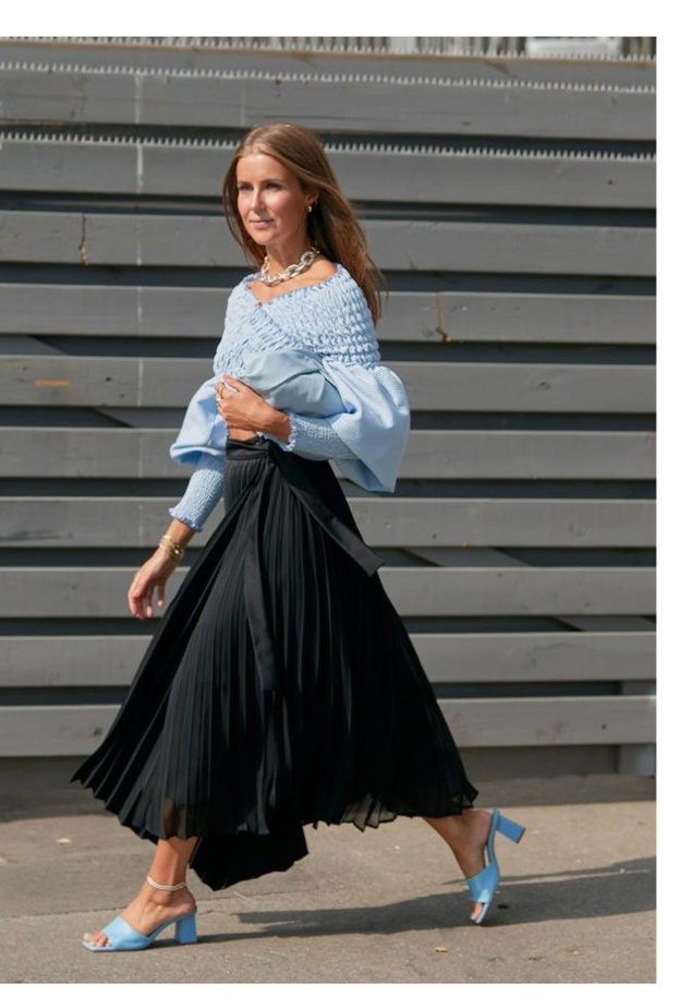  تصاميم ناعمة بكعوب عريضة من صنادل المول موضة هذا الصيف