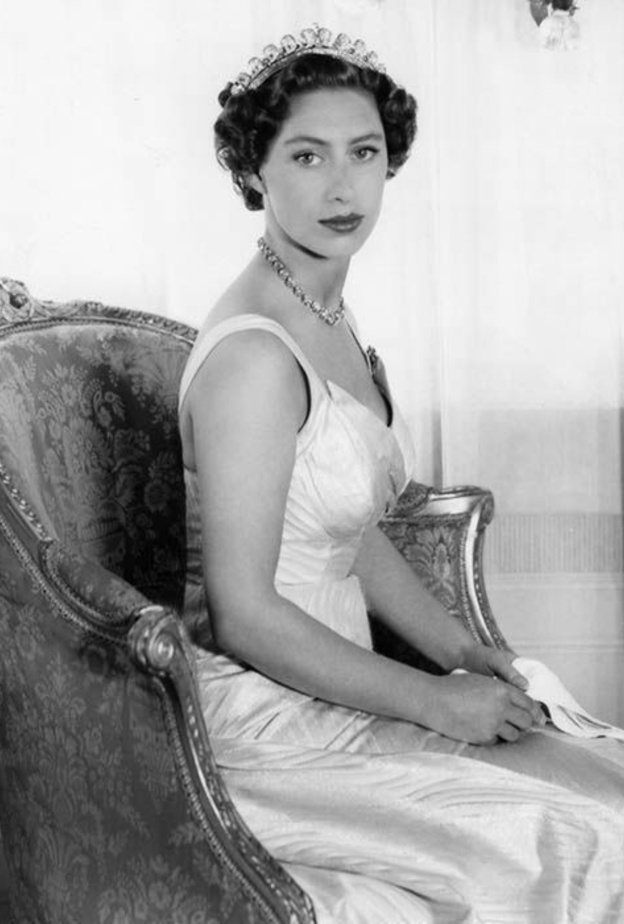 جينات العائلة المالكة قرون من التمرد.. من الملك هنري الثامن إلى الأمير هاري 