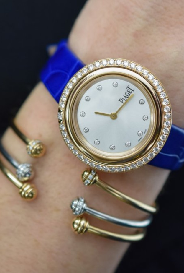 تنسيق ساعات واساور ذهب