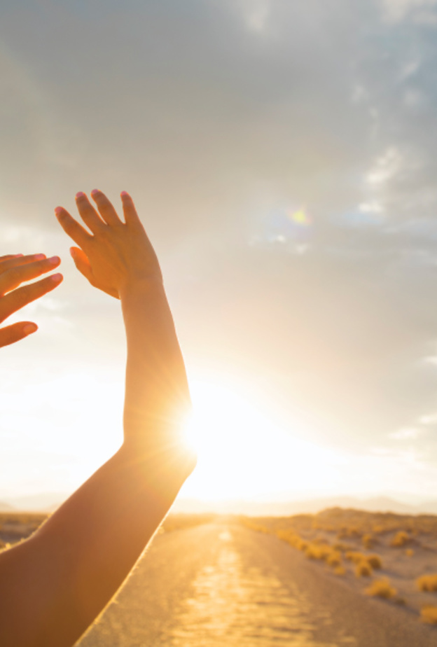 اعراض حساسية العين من الشمس وطرق علاجها