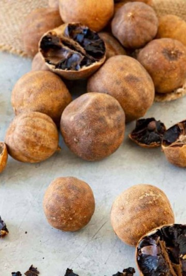 الليمون الاسود له دور كبير للتنحيف و خسارة الوزن و حرق الدهون المتكدسة في الجسم