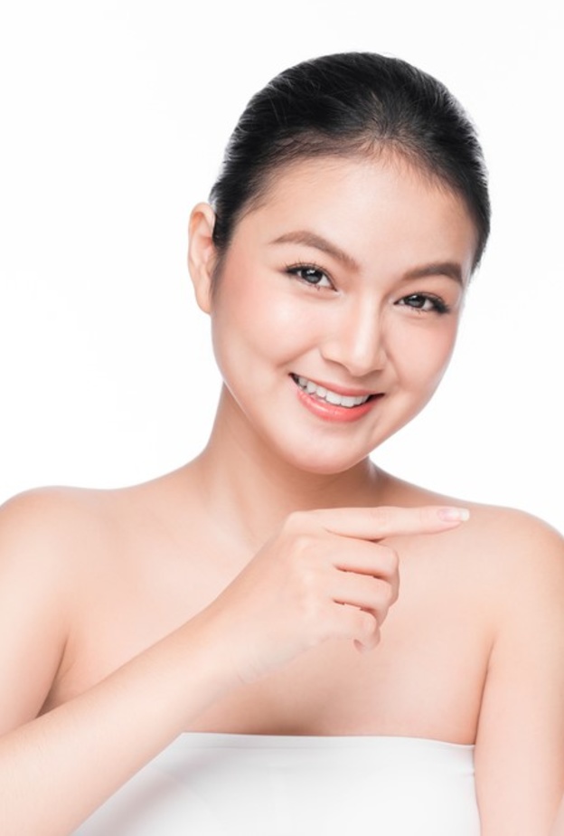 أفضل الزيوت العطرية للعناية بالشعر في فصل الصيف