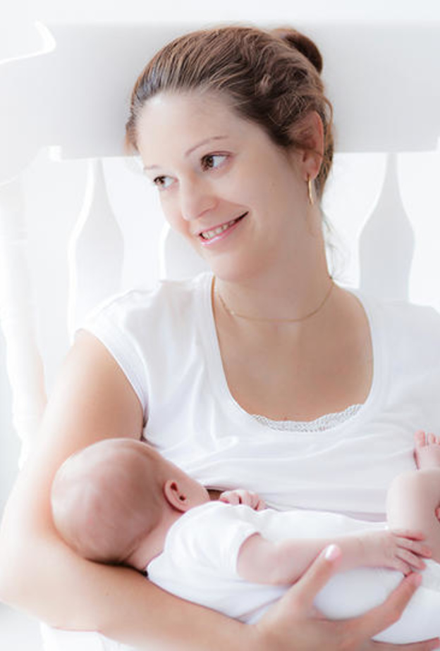 أهم فوائد الرضاعة الطبيعية التي تعزز صحة الأم والطفل