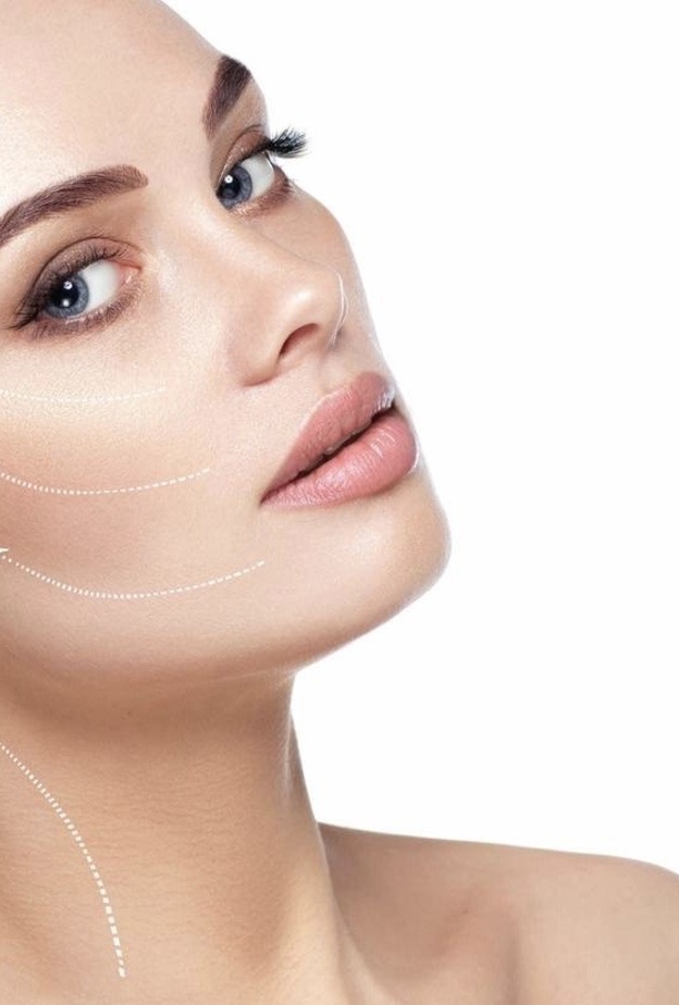 عملية تجديد وشد خط الفك