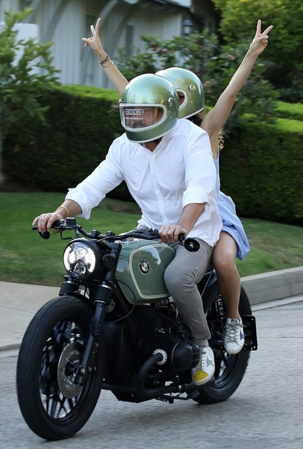 بن أفليك و أنا دي أرماس 