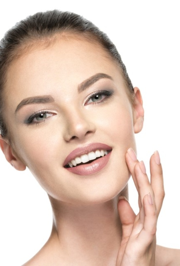  فوائد شرائح الخيار للبشرة في فصل الصيف