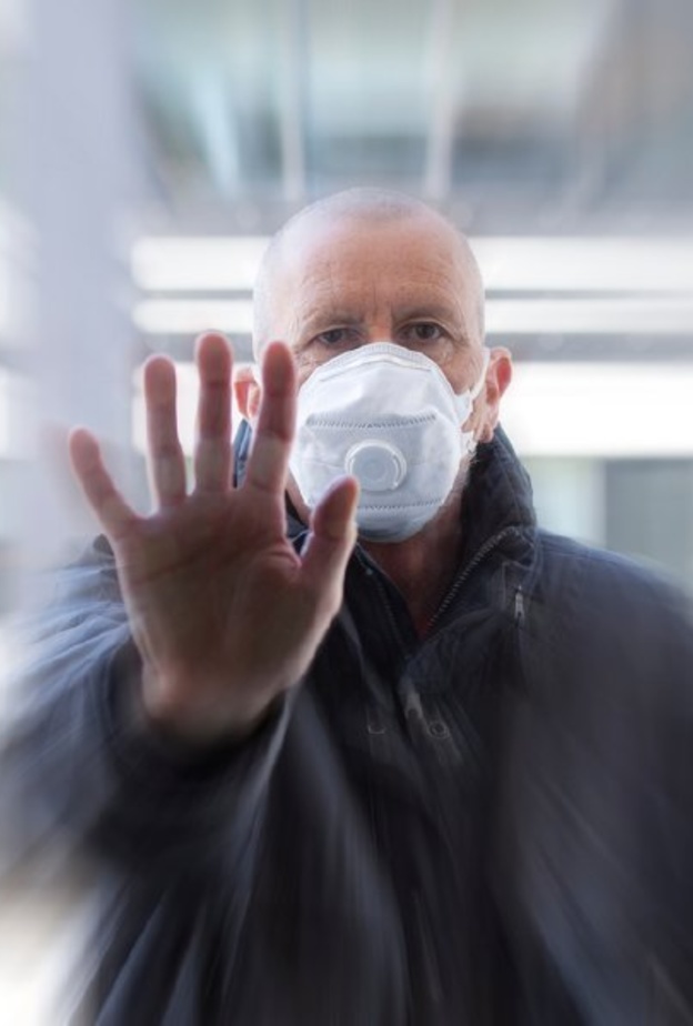 فيروس كورونا يرفع نسبة الاكتئاب عند البشر