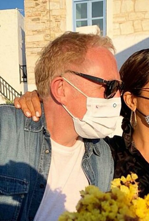 سلمى حايك وزوجها 