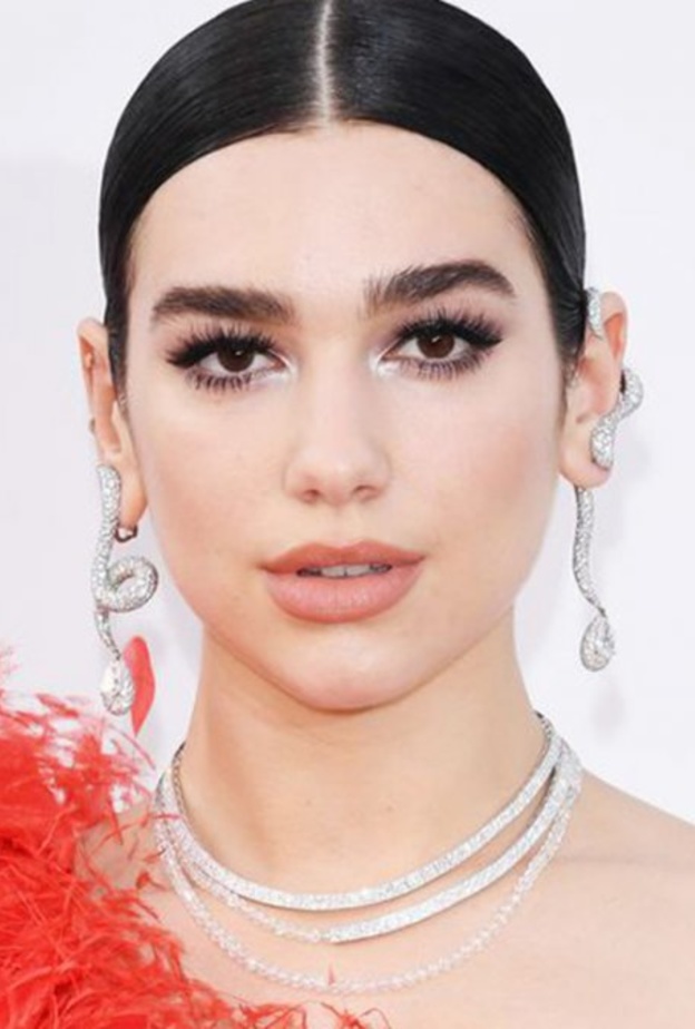 أروع إطلالات دوا ليبا الجمالية