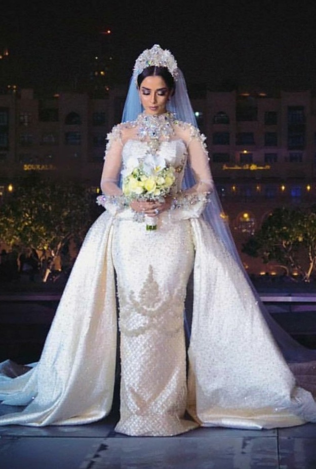  بلقيس في لقطة من حفل زفافها
