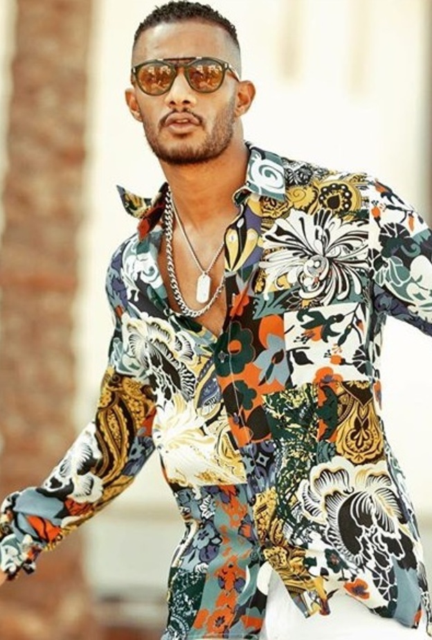 محمد رمضان ويسرا يشعلان اجواء خطوبة ابنة مدحت العدل