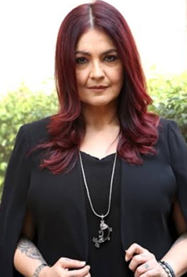  بوجا بهات تتمنى الشفاء لمصابي كورونا