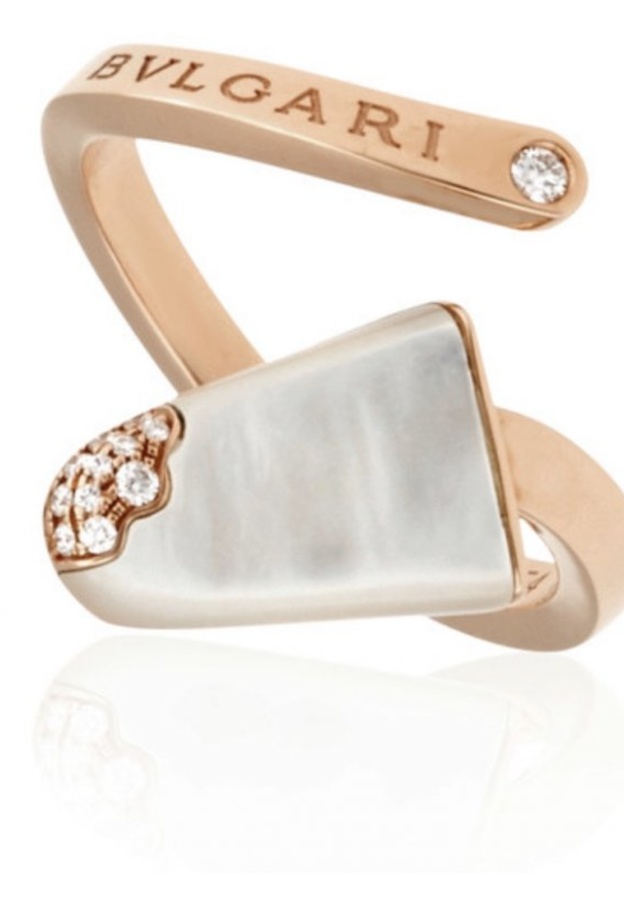  خاتم Bvlgari على شكل جيلاتو