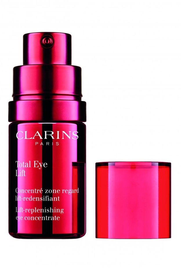  Total Eye Lift سيروم مركّز لشد وتنشيط منطقة محيط العين من Clarins