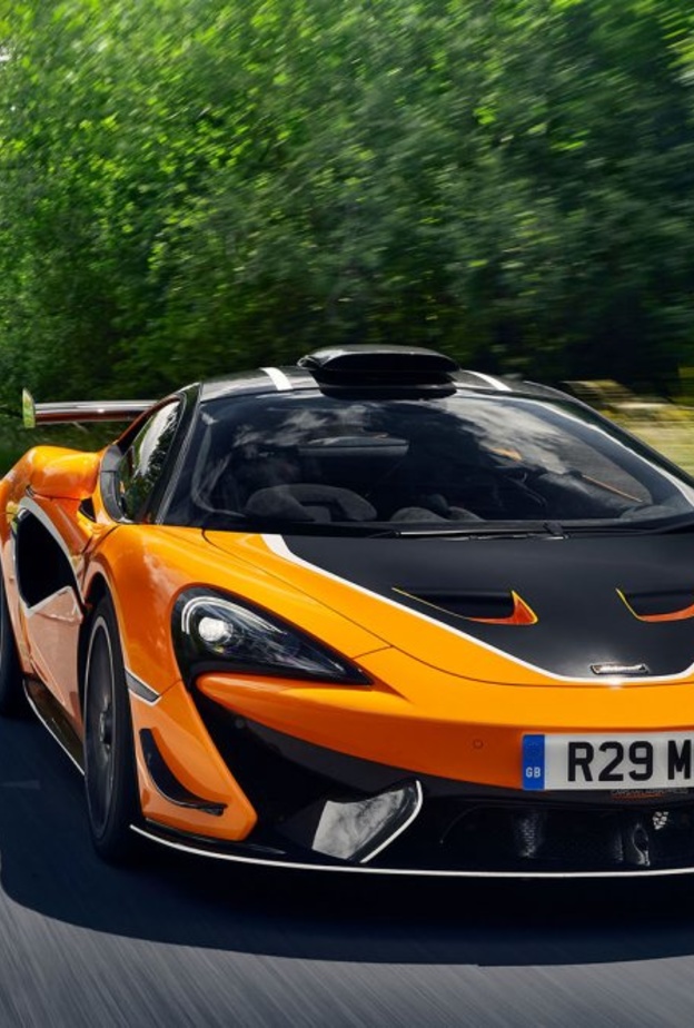 إطلاق سيارة الرياضية 620R  محدودة الإصدار