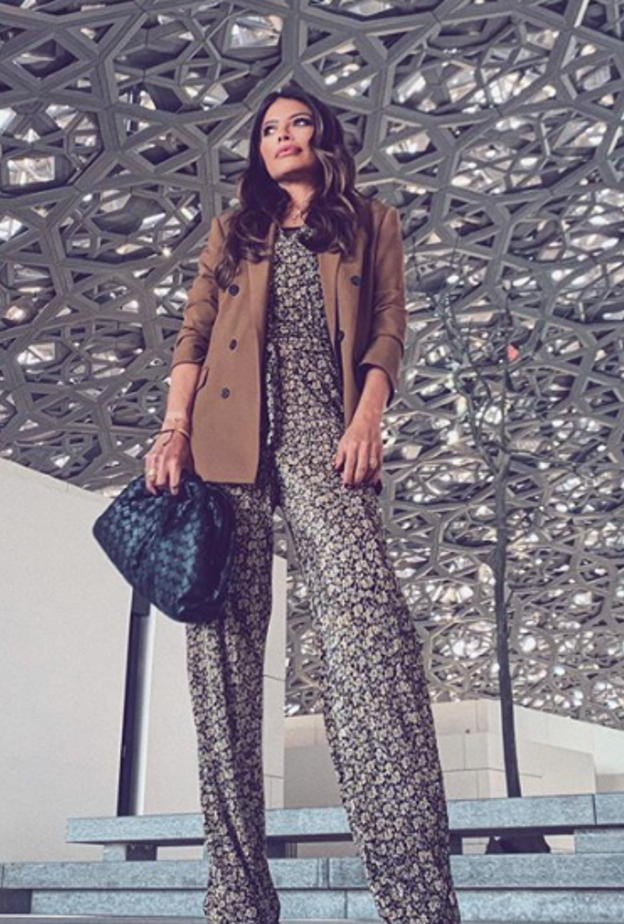 اطلالات محتشمة للدوام من مدونات الموضة الخليجيات