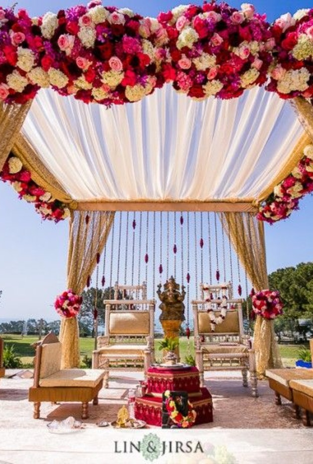 اجمل الافكار لتزيين حفل الزفاف الصيفي بأزهار الأقحوان