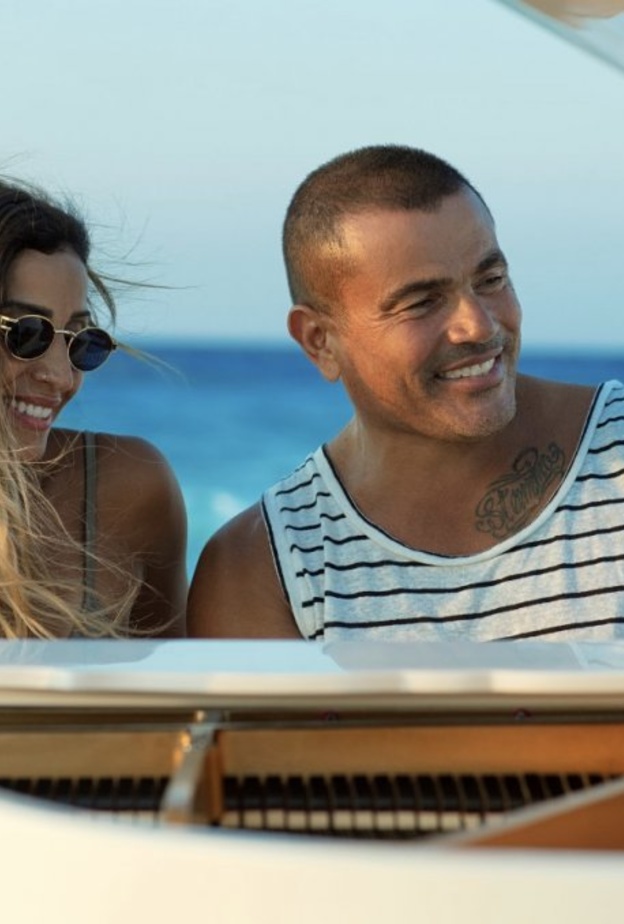 دينا الشربيني تنشر لقطة من فيديو كليب عمر دياب الجديد