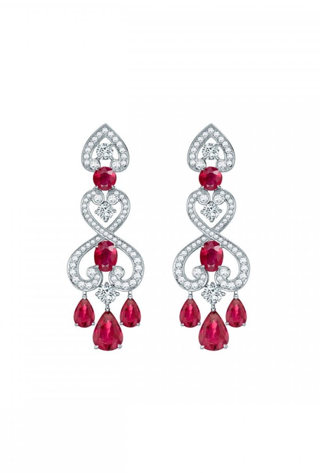 أقراط من جيرارد Garrard