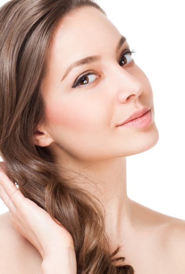  اضرار زيت البرافين على البشرة والشعر