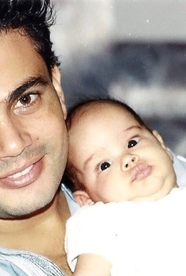 عمرو دياب وابنته