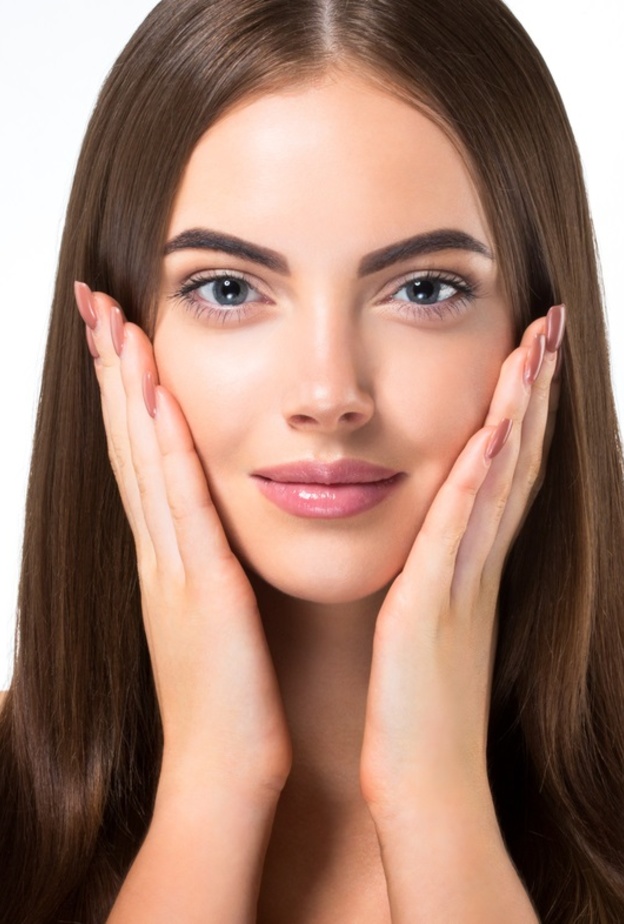 اسباب انتفاخ الوجه عند الاستيقاظ من النوم وطرق التخلص منه