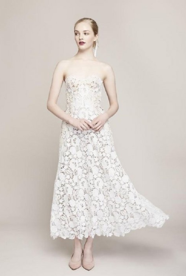 فستان من lela rose